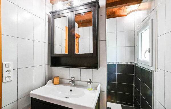 Location de vacances - Saint-André-de-Roquepertuis , France - FLG177 701