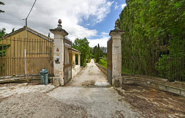 Location de vacances - Pont Saint Esprit , France - FLG327 106