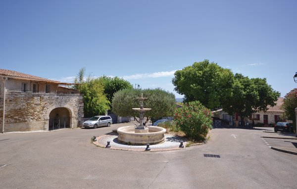 Location de vacances - Montignargues , France - FLG360 902