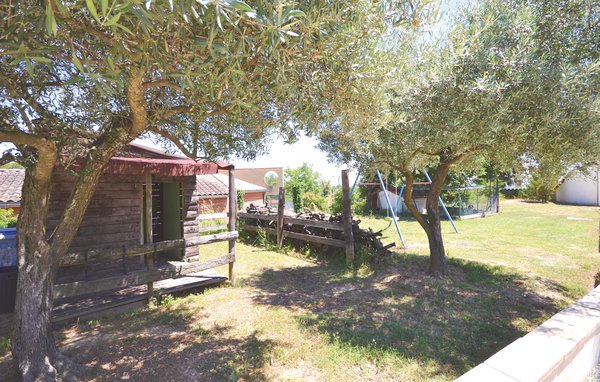 Location de vacances - Montignargues , France - FLG360 103