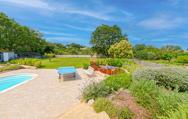 Location de vacances - Sainte Anastasie , France - FLG473 8