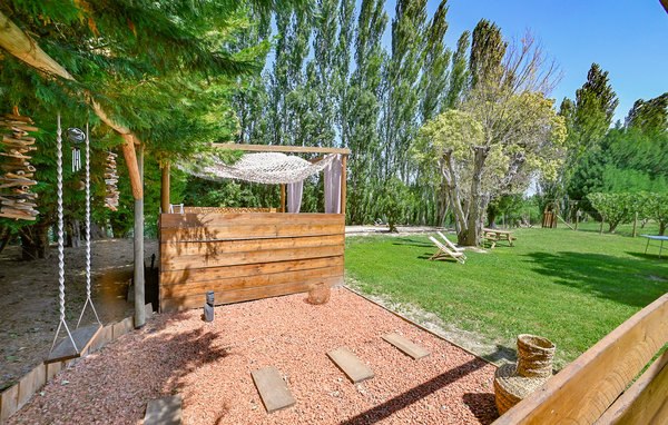 Holiday Home - Vallabrègues , France - FLG519 802