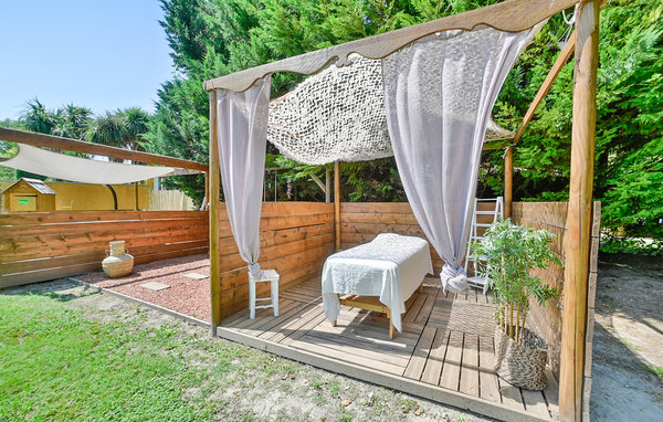 Holiday Home - Vallabrègues , France - FLG519 8