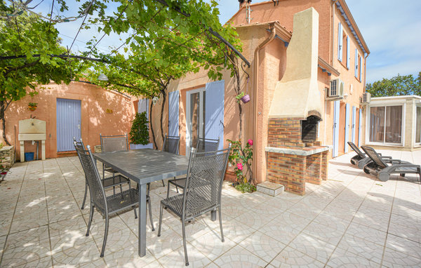 Location de vacances - Montignargues , France - FLG561 102