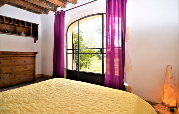 Location de vacances - Méjannes-le-Clap , France - FLG602 607