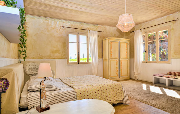 Holiday Home - Méjannes-lès-Alès , France - FLG625 603