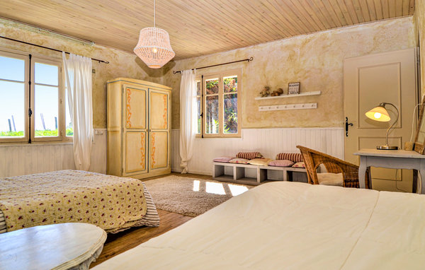 Holiday Home - Méjannes-lès-Alès , France - FLG625 604