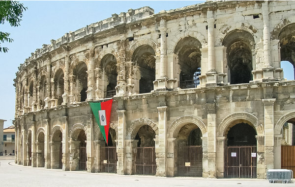 Vakantiehuis - Uzes , Frankrijk - FLG626 909