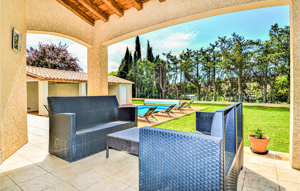 Vakantiehuis - Uzes , Frankrijk - FLG626 103