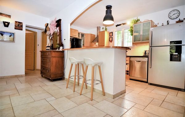 Holiday Home - Rochefort du Gard , France - FLG630 403