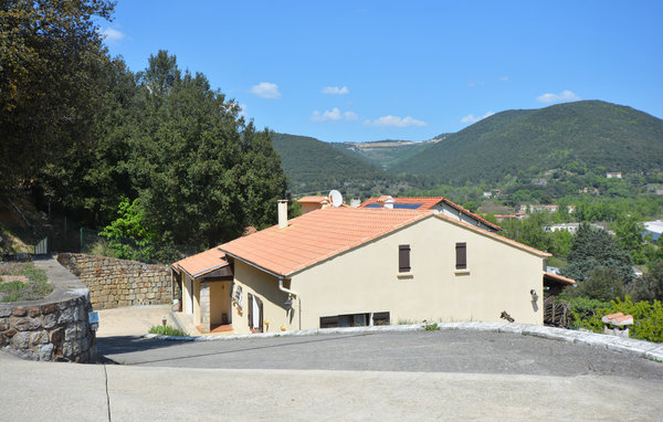 Holiday Home - Les-Salles-du-Gardon , France - FLG631 901