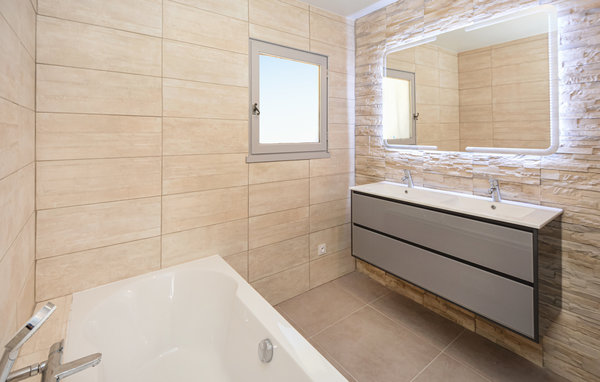 Holiday Home - Les-Salles-du-Gardon , France - FLG631 702