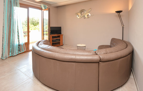 Holiday Home - Les-Salles-du-Gardon , France - FLG631 302