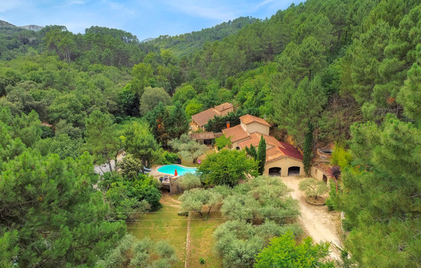 Holiday Home - Saint-Sébastien-d'Aigrefeuille , France - FLG635 83