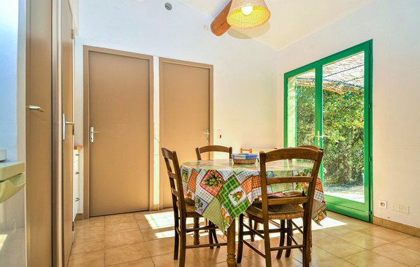 Location de vacances - Mejannes-le-Clap , France - FLG654 301