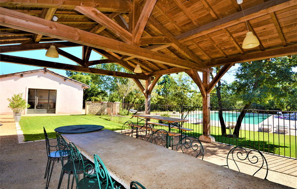 Location de vacances - Mejannes-le-Clap , France - FLG654 6
