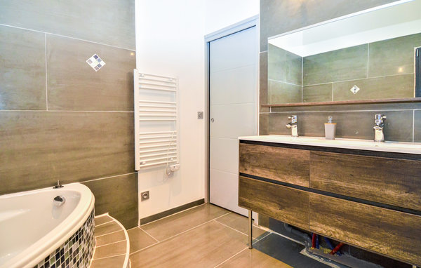 Vakantiehuis - Beaucaire , Frankrijk - FLG660 702