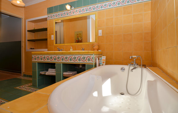 Location de vacances - Mejannes les Alès , France - FLG663 702