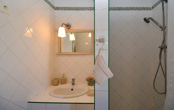 Location de vacances - Mejannes les Alès , France - FLG663 703