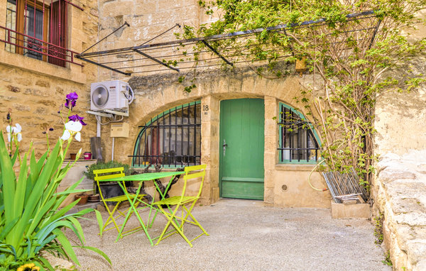 Appartement - Remoulins , France - FLG685 101