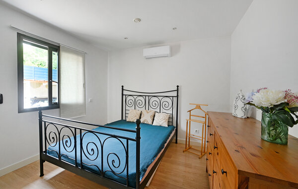 Location de vacances - Saint-Laurent-des-Arbres , France - FLG692 602