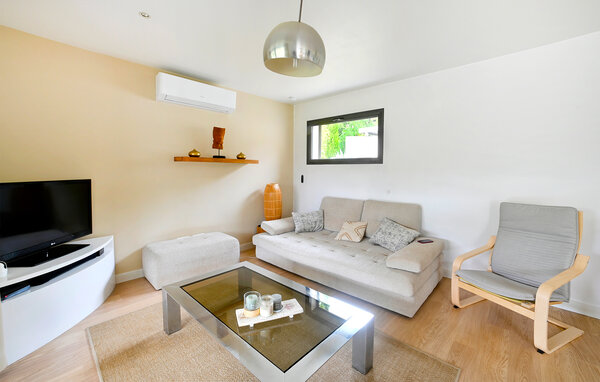 Location de vacances - Saint-Laurent-des-Arbres , France - FLG692 301