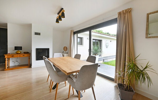 Location de vacances - Saint-Laurent-des-Arbres , France - FLG692 302