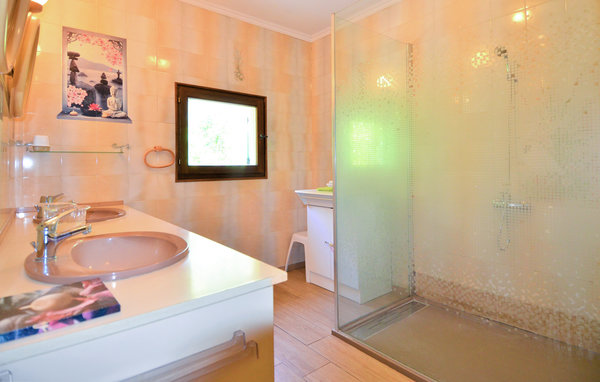 Holiday Home - Laudun L Ardoise , France - FLG798 701