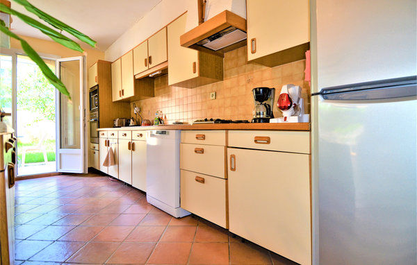 Holiday Home - Laudun L Ardoise , France - FLG798 402
