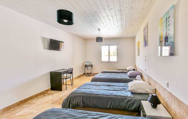 Holiday Home - Saint-Theodorit , France - FLG819 604