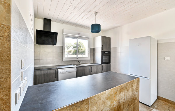 Holiday Home - Saint-Theodorit , France - FLG819 6