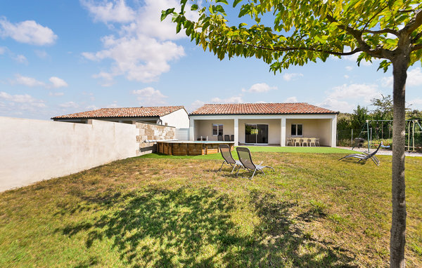 Holiday Home - Saint-Theodorit , France - FLG819 81