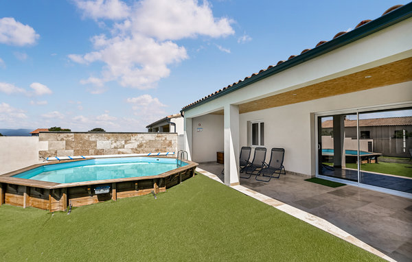 Holiday Home - Saint-Theodorit , France - FLG819 11