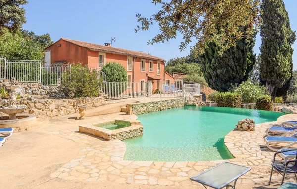 Location de vacances - Rochefort-du-Gard , France - FLG820 1