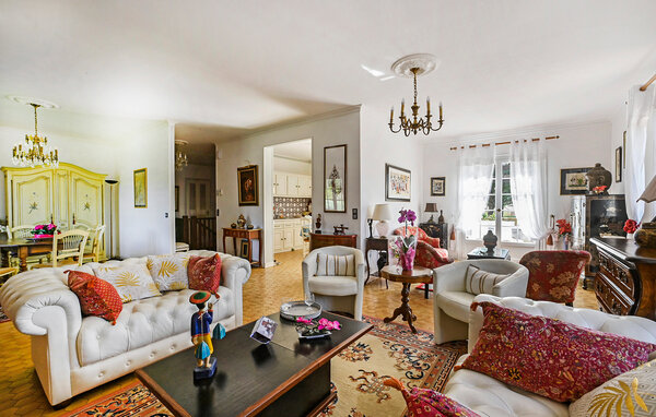 Location de vacances - St Julien les Rosiers , France - FLG869 3