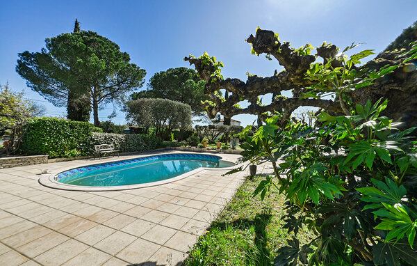 Location de vacances - St Julien les Rosiers , France - FLG869 11