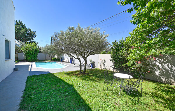 Location de vacances - Remoulins , France - FLG894 103
