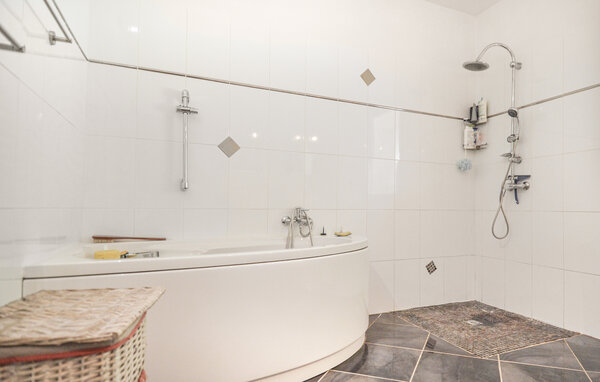 Holiday Home - Saint-Christol-Les-Alès , France - FLG898 701