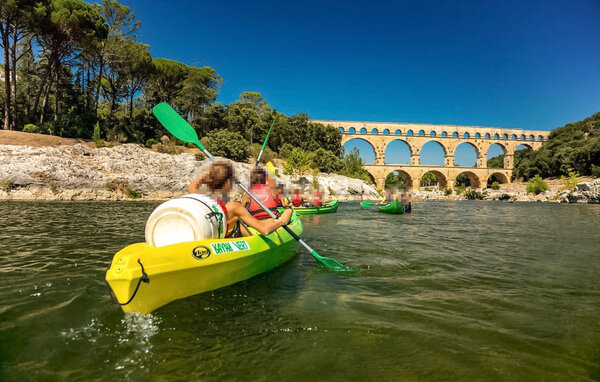 Location de vacances - Pont Saint Esprit , France - FLG911 901