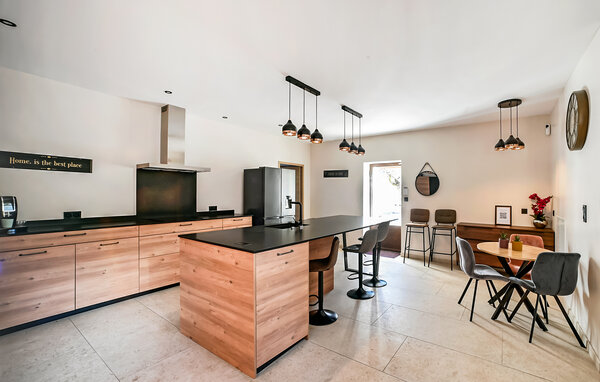 Holiday Home - Orsan , France - FLG917 4