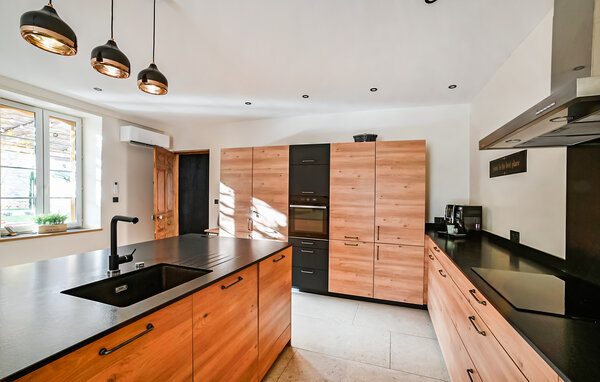 Holiday Home - Orsan , France - FLG917 401