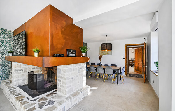 Holiday Home - Orsan , France - FLG917 302