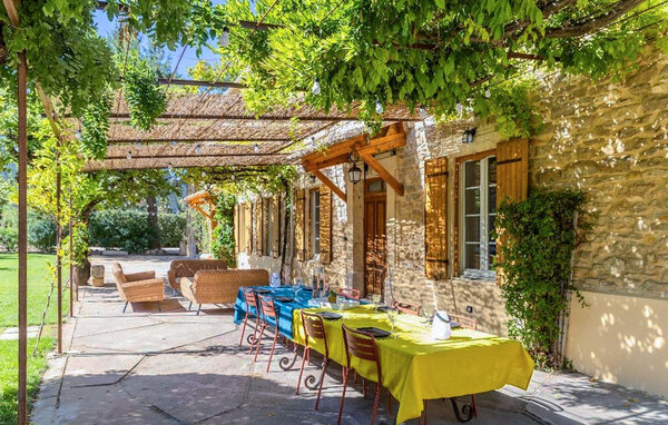 Holiday Home - Orsan , France - FLG917 101