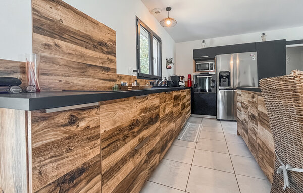 Location de vacances - St-Florent-sur-Auzonnet , France - FLG951 401