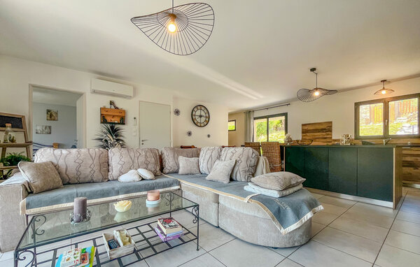 Location de vacances - St-Florent-sur-Auzonnet , France - FLG951 5