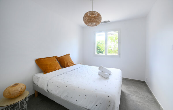 Holiday Home - Saint-Michel-d'Euzet , France - FLG956 603