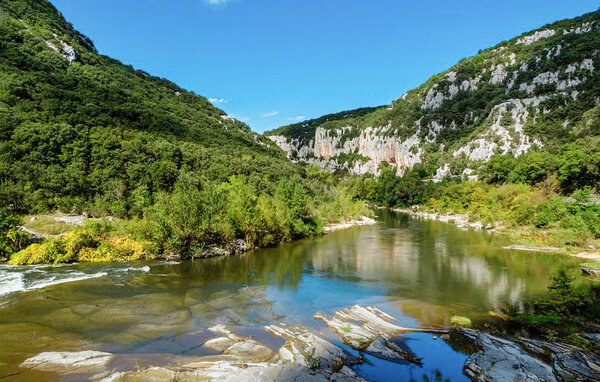 Appartamento - Saint-Hippolyte-du-Fort , Francia - FLG959 901