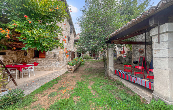 Location de vacances - Barjac , France - FLG960 103