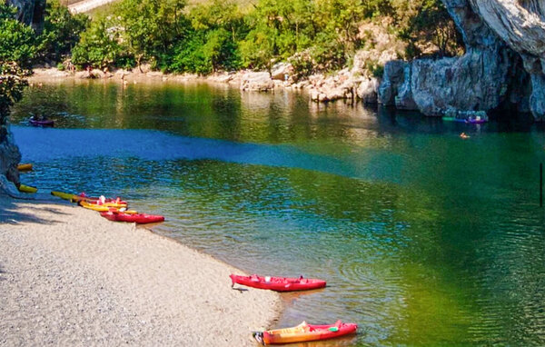 Location de vacances - St-Genies-de-Comolas , France - FLG963 906