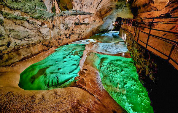 Location de vacances - St-Genies-de-Comolas , France - FLG963 909